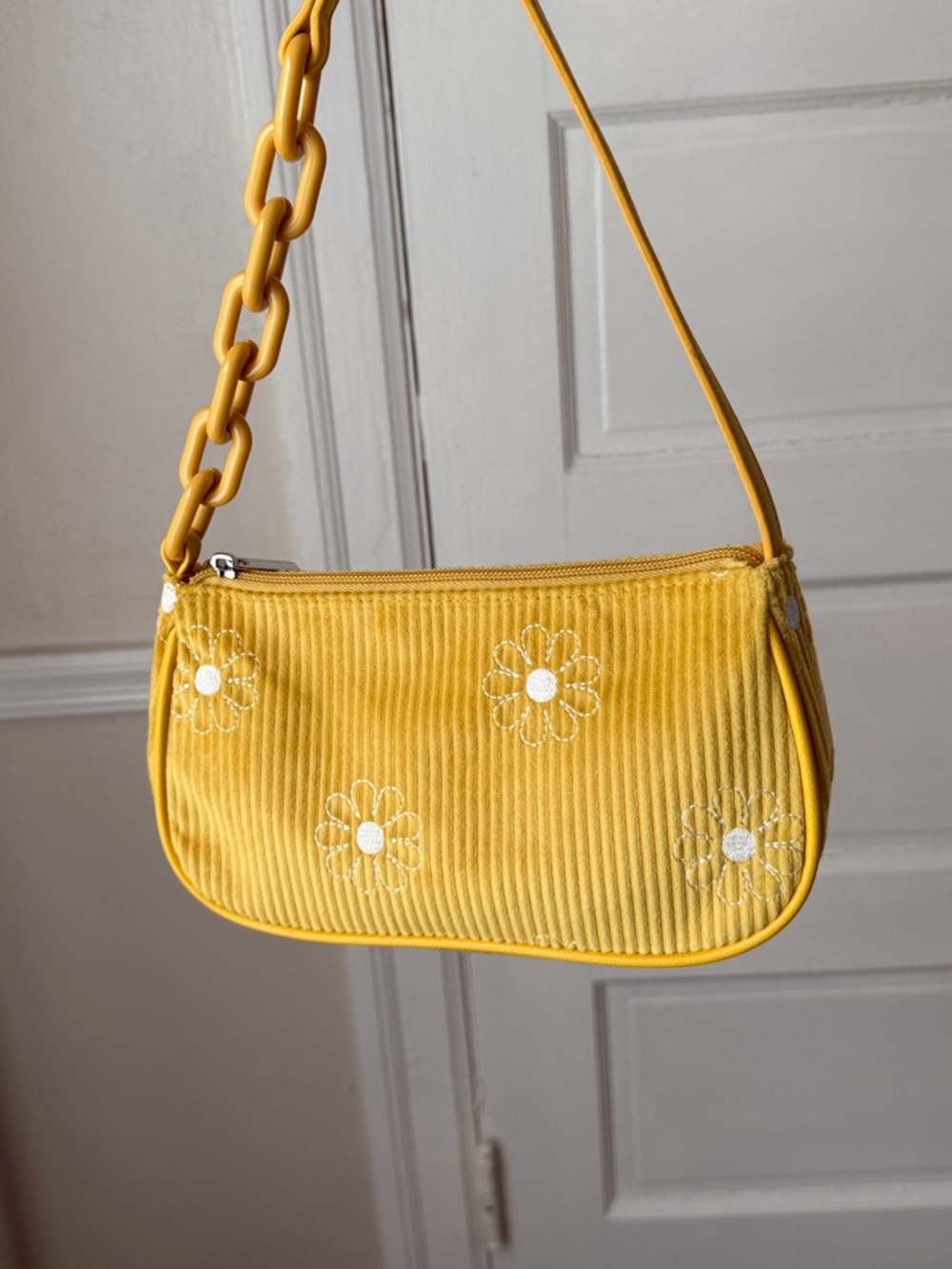 Art Class Yellow Daisy Embroidered Baguette Shoulder Bag Y2K Whimsical Playful